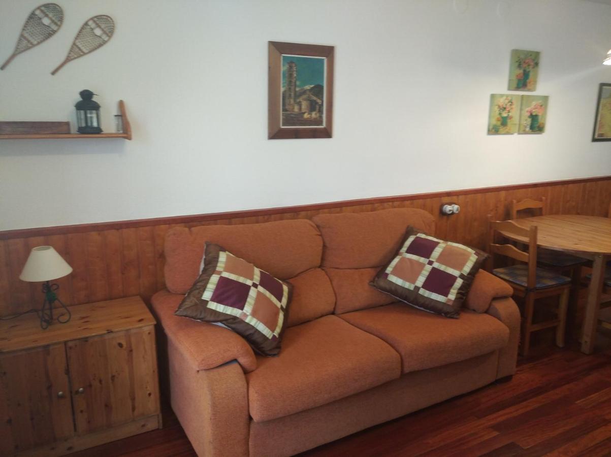 Apartamento Con Terraza Y Vistas Panoramicas En Tauell المظهر الخارجي الصورة